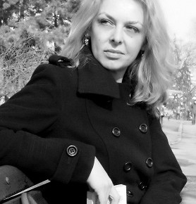 Представљање Збирке поезије „Канделабри“ Ларе Дорин-Четвртак, 27. август 2015./19ч